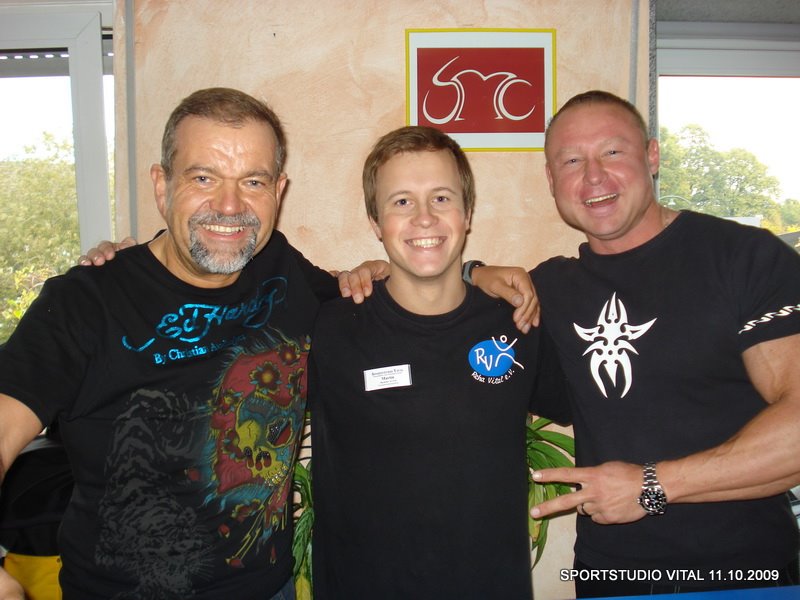 Gruppenfoto im Sportstudio 2009
